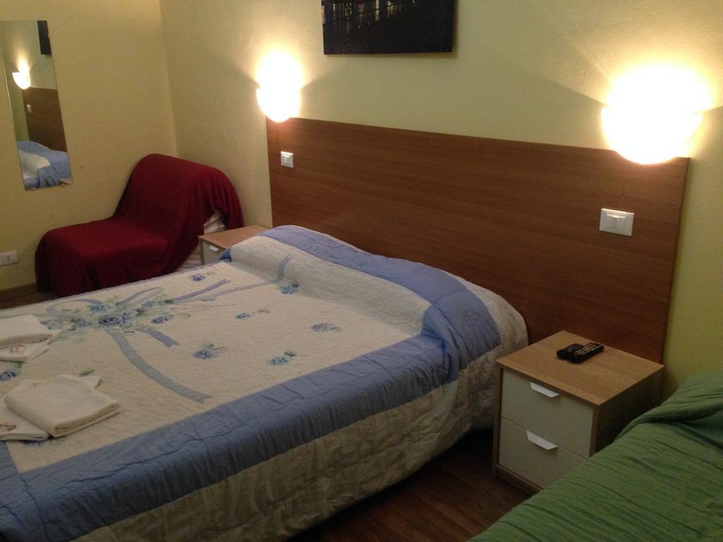 Le Charme House 2 Bed & Breakfast Roma Dış mekan fotoğraf
